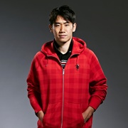 Manchester United Authentic AW77 Full Zip Hoodie - Diablo Red