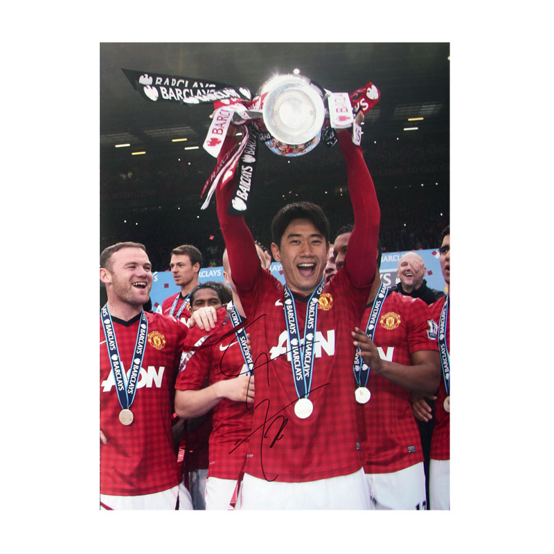 Shinji Kagawa Signed Manchester United Photo