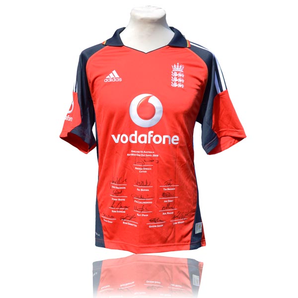 England  vs. Australia 2009 - Signed ODI Shirt