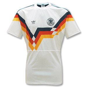 88-90 Germany Home Shirt Grade 8