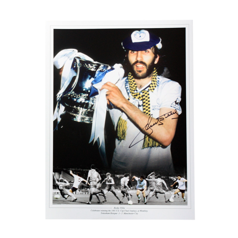 Ricky Villa Signed Tottenham Photo